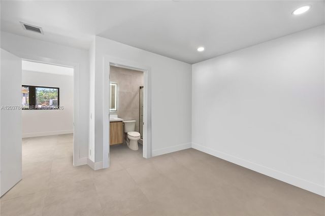 1141 Hollywood Boulevard, Hollywood, FL 33019