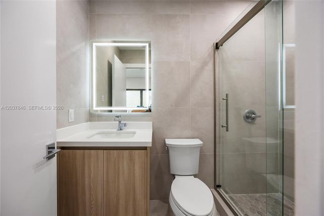 1141 Hollywood Boulevard, Hollywood, FL 33019