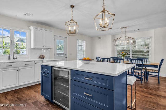 7 Ortley Avenue, Lavallette, NJ 08735