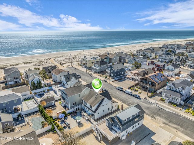 7 Ortley Avenue, Lavallette, NJ 08735