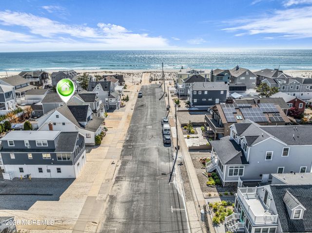 7 Ortley Avenue, Lavallette, NJ 08735