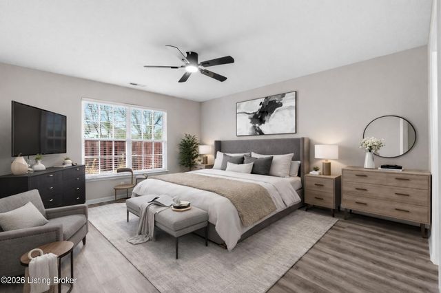 8714 Broadwood Ct, Louisville, KY 40291