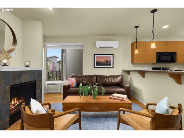 7561 N LEAVITT Ave, Portland, OR 97203