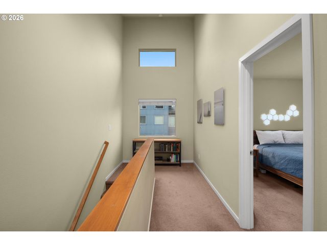 7561 N LEAVITT Ave, Portland, OR 97203