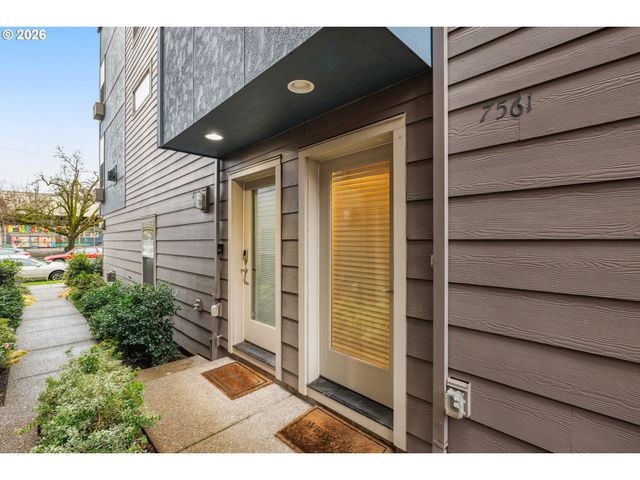 7561 N LEAVITT Ave, Portland, OR 97203