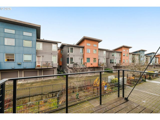 7561 N LEAVITT Ave, Portland, OR 97203