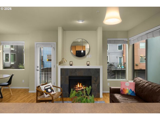 7561 N LEAVITT Ave, Portland, OR 97203