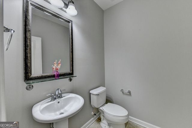 3473 Fallen Oak Drive, Buford, GA 30519