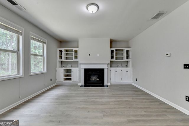 3473 Fallen Oak Drive, Buford, GA 30519