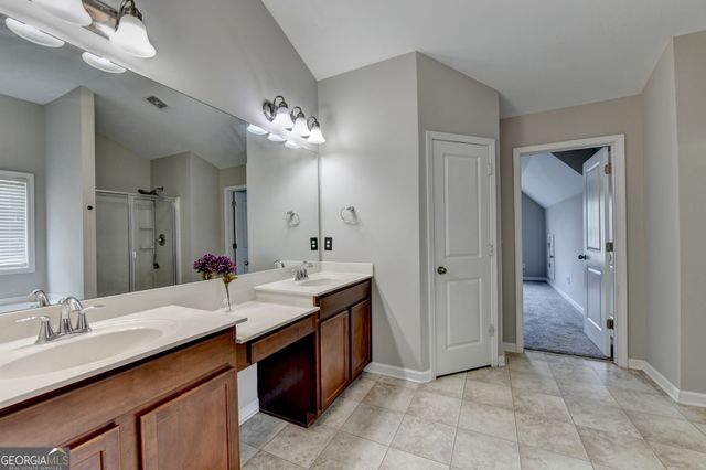 3473 Fallen Oak Drive, Buford, GA 30519