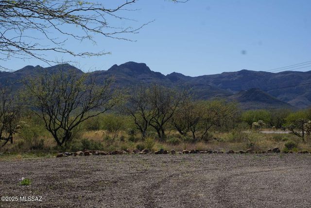 95 Camino Josefina, Rio Rico, AZ 85648
