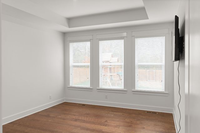 1226 Cotillion Dr, Murfreesboro, TN 37128