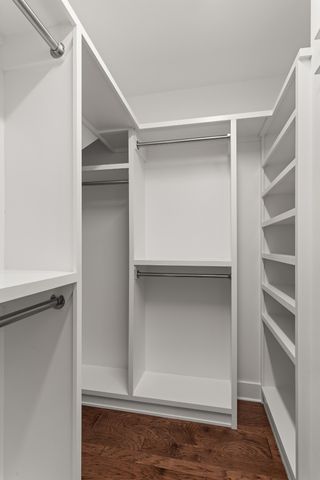 1226 Cotillion Dr, Murfreesboro, TN 37128