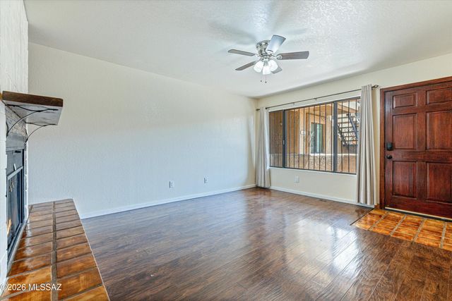8255 N Oracle Rd Apt 105, Tucson, AZ 85704