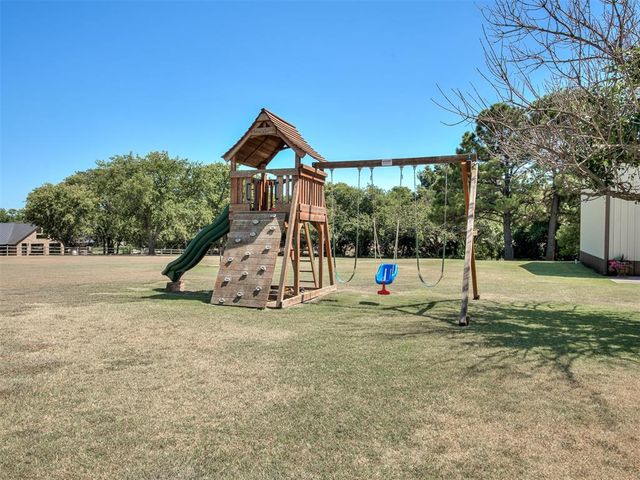 4 Cedar Lake Lane, Goldsby, OK 73093