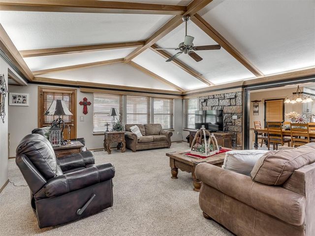 4 Cedar Lake Lane, Goldsby, OK 73093