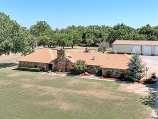 4 Cedar Lake Lane, Goldsby, OK 73093
