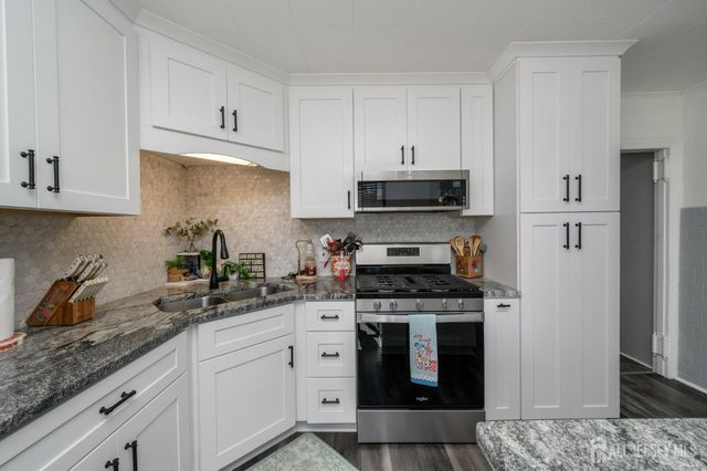 1326 Herbert Boulevard, Monroe, NJ 08094