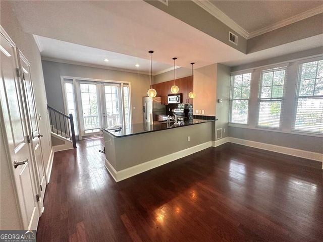 726 Cosmopolitan Drive NE, Atlanta, GA 30324