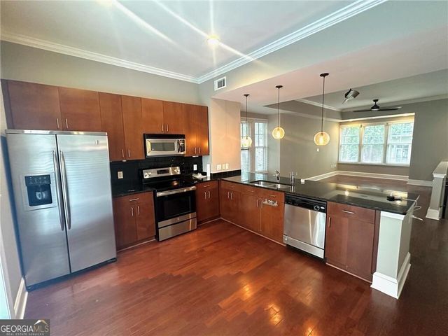 726 Cosmopolitan Drive NE, Atlanta, GA 30324