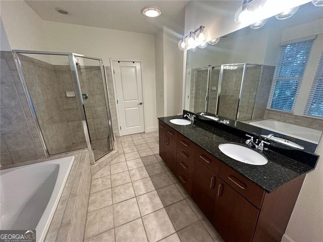 726 Cosmopolitan Drive NE, Atlanta, GA 30324