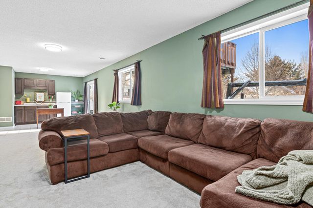 1160 Joes Lake Road SE, Cambridge, MN 55008