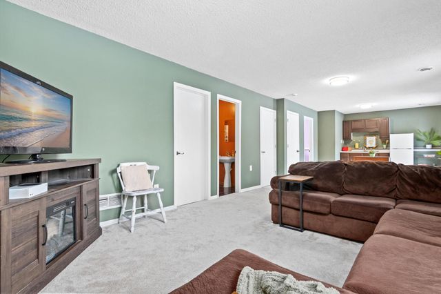 1160 Joes Lake Road SE, Cambridge, MN 55008