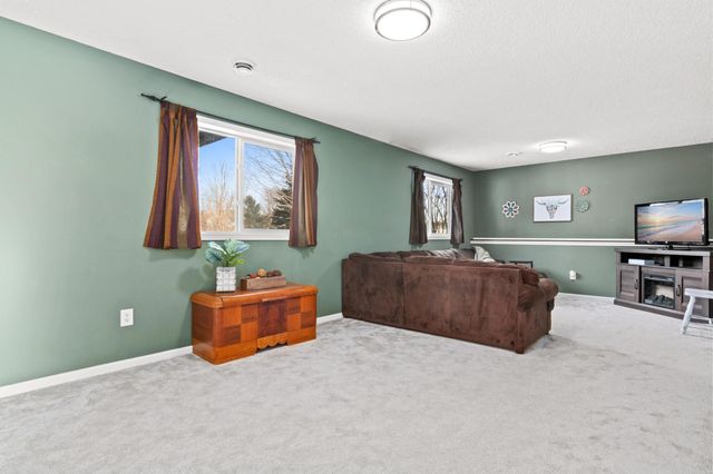 1160 Joes Lake Road SE, Cambridge, MN 55008