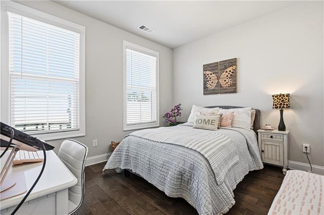 1829 La Dawn Lane NW, Atlanta, GA 30318