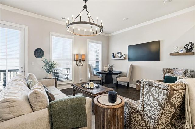 1829 La Dawn Lane NW, Atlanta, GA 30318