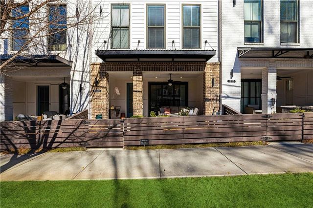 1829 La Dawn Lane NW, Atlanta, GA 30318