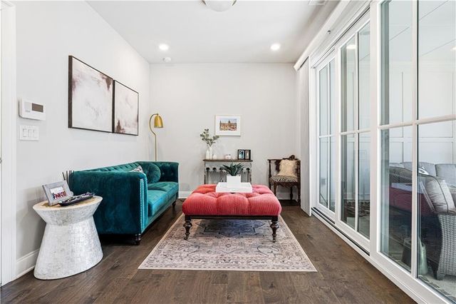 1829 La Dawn Lane NW, Atlanta, GA 30318