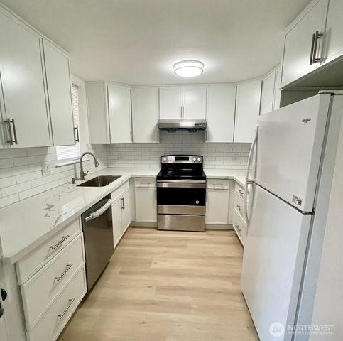 13829 51st ave Avenue S, Tukwila, WA 98168