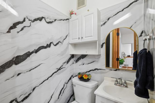 10924 Andover Court, Inver Grove Heights, MN 55077