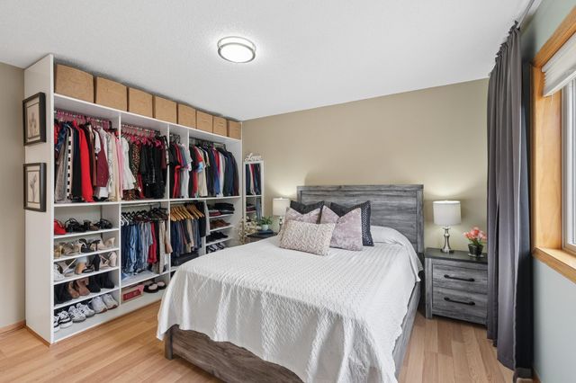 10924 Andover Court, Inver Grove Heights, MN 55077