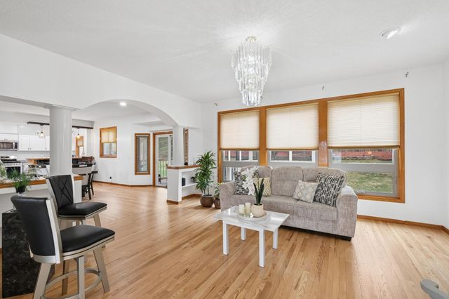 10924 Andover Court, Inver Grove Heights, MN 55077