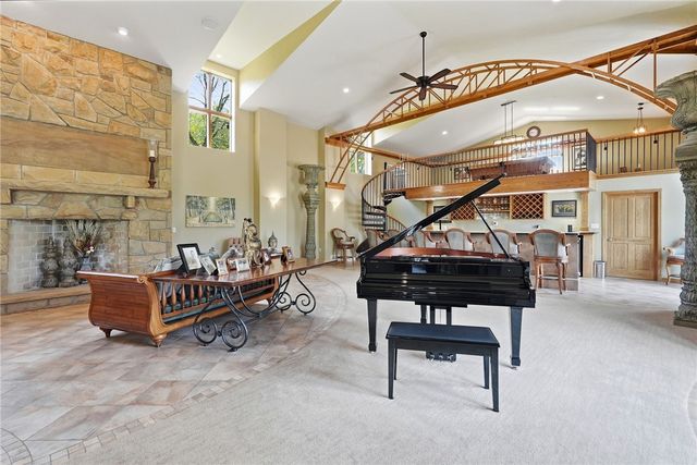 265 McFann Rd, Middlesex Twp, PA 16059