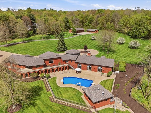 265 McFann Rd, Middlesex Twp, PA 16059
