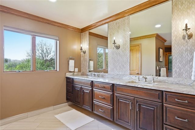 265 McFann Rd, Middlesex Twp, PA 16059
