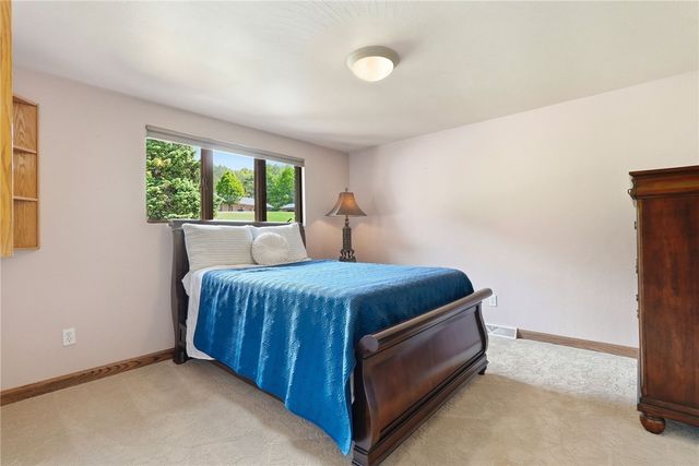 265 McFann Rd, Middlesex Twp, PA 16059
