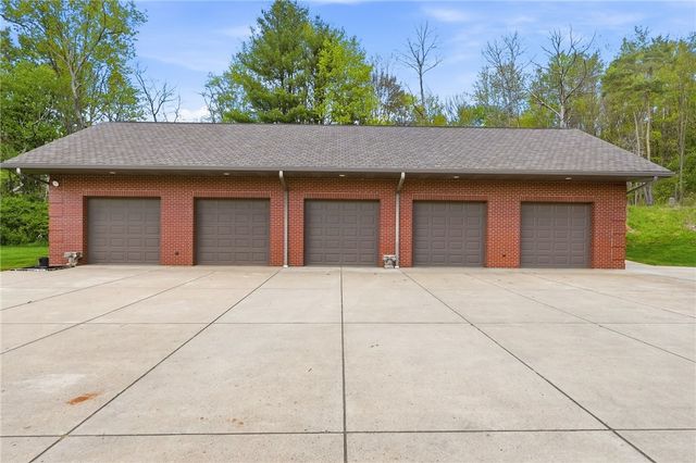 265 McFann Rd, Middlesex Twp, PA 16059