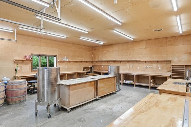 265 McFann Rd, Middlesex Twp, PA 16059