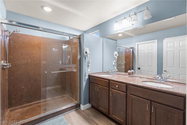 8508 Silver Coast Street, Las Vegas, NV 89139