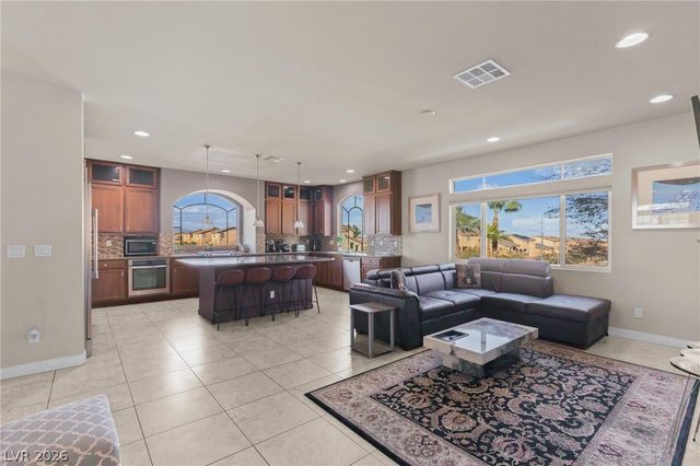 8508 Silver Coast Street, Las Vegas, NV 89139
