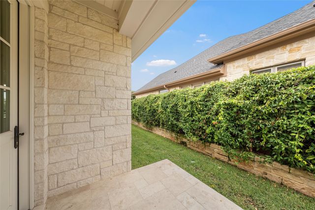 1600 Ridgewood Drive, Waco, TX 76710