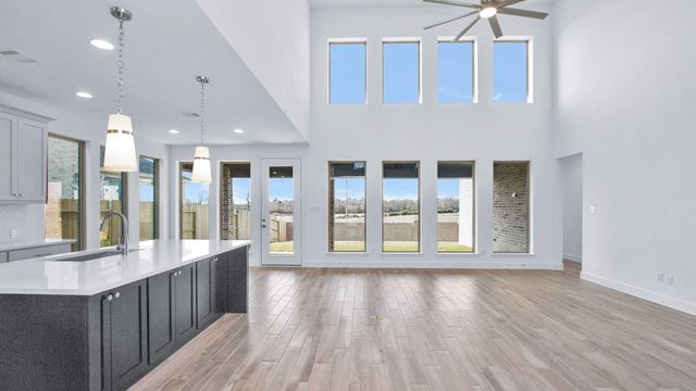 623 Gunner Drive, Montgomery, TX 77316