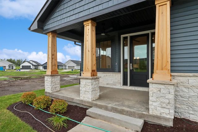 770 Clover Hill Drive, North Liberty, IA 52317