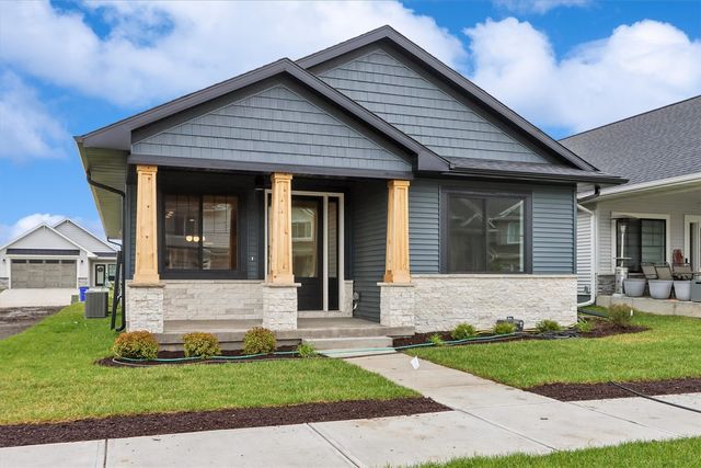 770 Clover Hill Drive, North Liberty, IA 52317