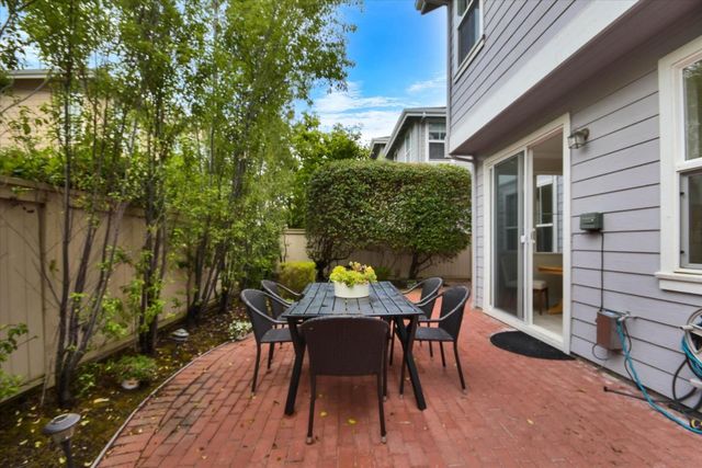 504 Waterlily Lane, Redwood City, CA 94065