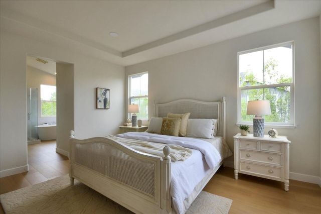 504 Waterlily Lane, Redwood City, CA 94065